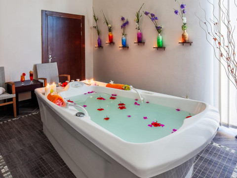 CLEOPATRA LUXURY RESORT MAKADI BAY