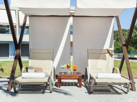 Iris Hotel - Siviri