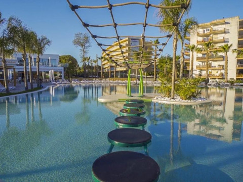 Alannia Salou