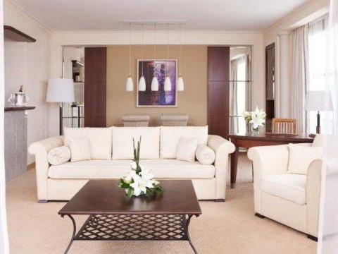 The St. Regis Mardavall Mallorca Resort