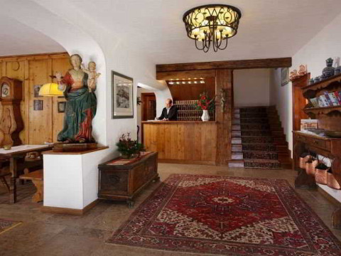 HOTEL MENARDI