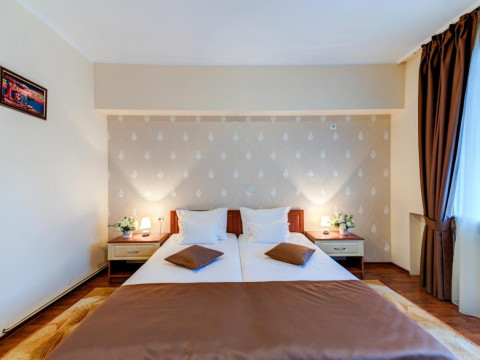 PENSION MONTANA POPA