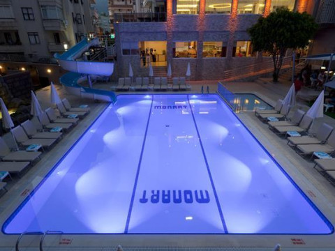 MONART CITY HOTEL