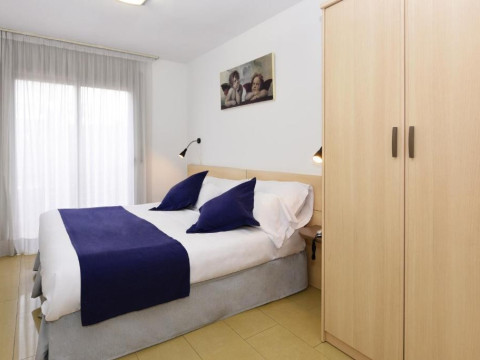 Neptuno Apartments