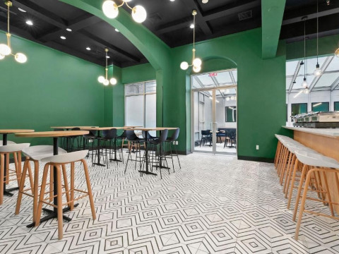 Holiday Inn Manhattan 6th Ave – Chelsea