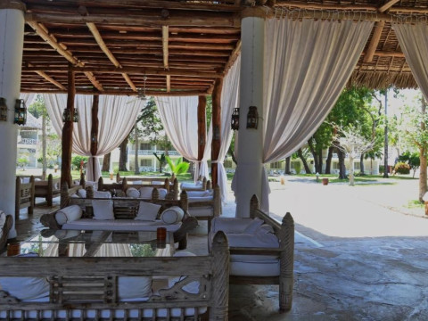 Sandies Malindi Dream Garden and Safari Tsavo Explorer RO