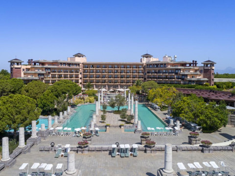 XANADU RESORT HIGH CLASS