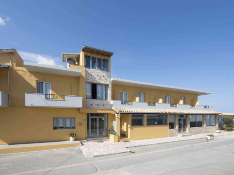 Kormoranos Hotel