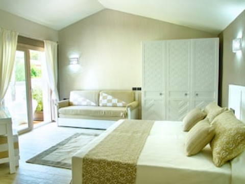 ELIANTOS HOTEL