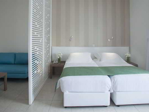 PRINCESSA VERA HOTEL APARTMENTS
