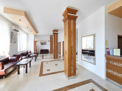 TOMAS RESIDENCE