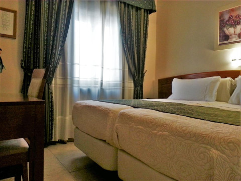 ALAMEDA HOTEL