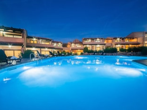 GRAVINA RESORT