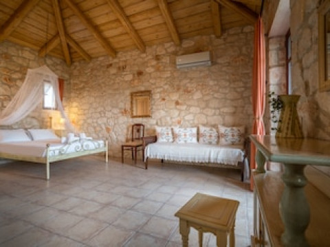 MYRTIES STONE HOUSES