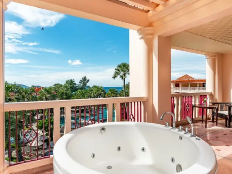 Centara Grand Beach Resort Phuket
