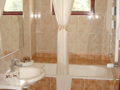 HOTEL NEMIRA