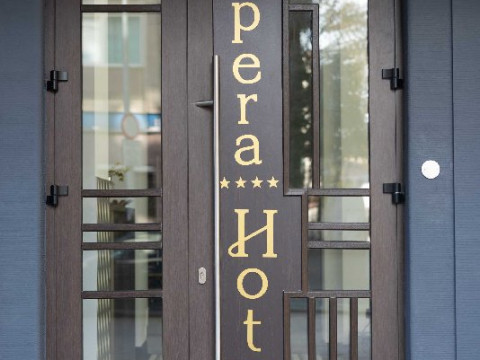HOTEL OPERA.