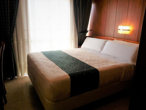 ALAMEDA HOTEL