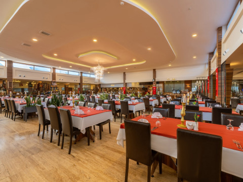 Club Hotel Turan Prince World