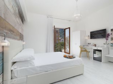 ALEHOUSE BOUTIQUE E ROOMS