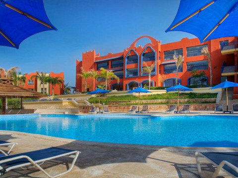 Sunrise Cardina Resort