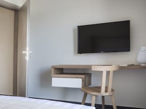 Argostoli Marina Suites