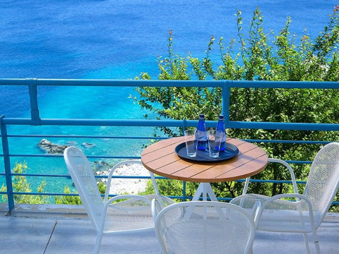 Xenia Residences & Suites