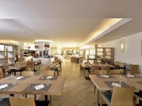 JANNA E SOLE RESORT