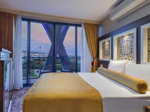 GRANADA LUXURY OKURCALAR