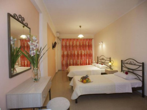 FILOXENIA STUDIOS PARGA