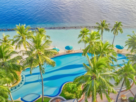 Royal Island Resort & Spa