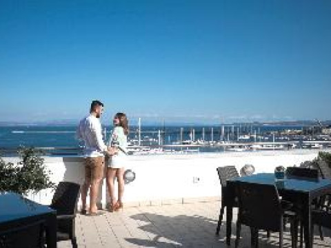 LU HOTEL RIVIERA