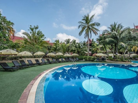 Cha-Da Thai Village Resort
