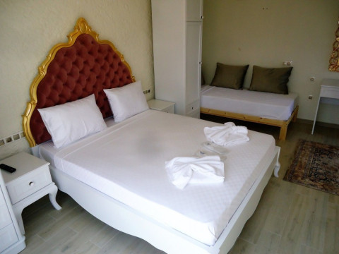 ALACATI GRAND ELDORIS OTEL