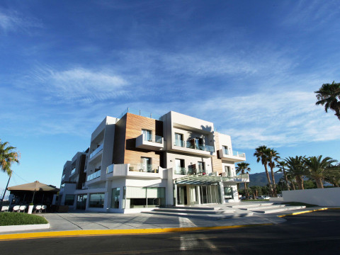 Elite City Resort