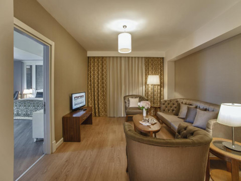 ASKA LARA RESORT & SPA