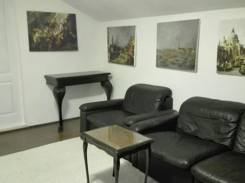 LILIS HOUSE