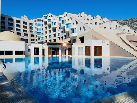 RIXOS SUNGATE