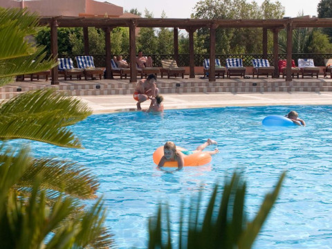 EAGLE PARADISE ABU SOMA