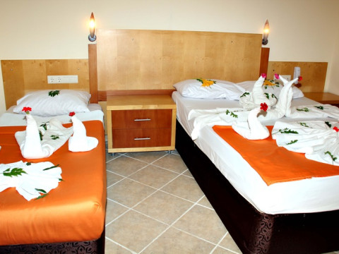SIDE TEMPLE HOTEL