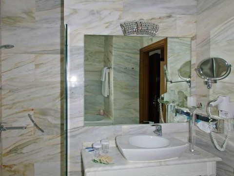 Elioula Hotel