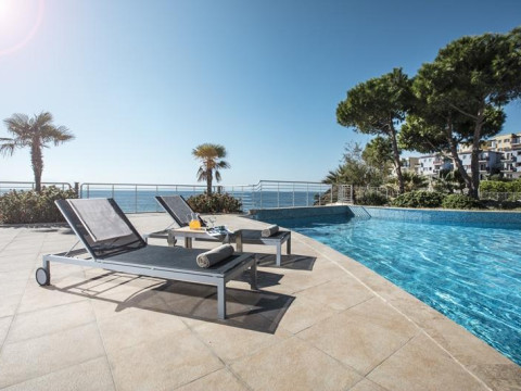 ARIA CLAROS BEACH AND SPA RESORT