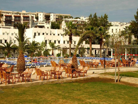 Nagi Beach Hotel