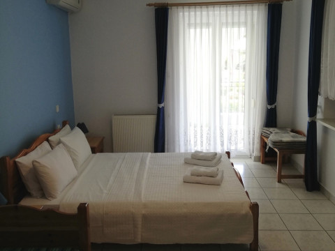 DELPHIN ROOMS SIVOTA