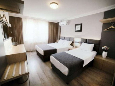 HOTEL HELEN