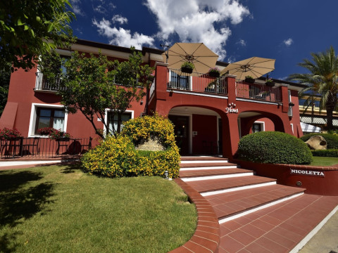 NICOLETTA HOTEL