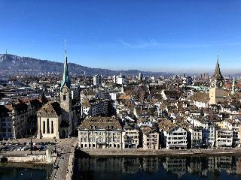 a-ja Zürich. Das City-Resort.