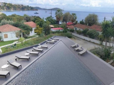 Nimfi Suites
