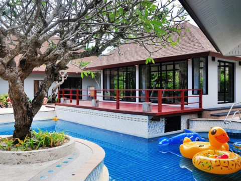 Lanta Sand Resort & Spa