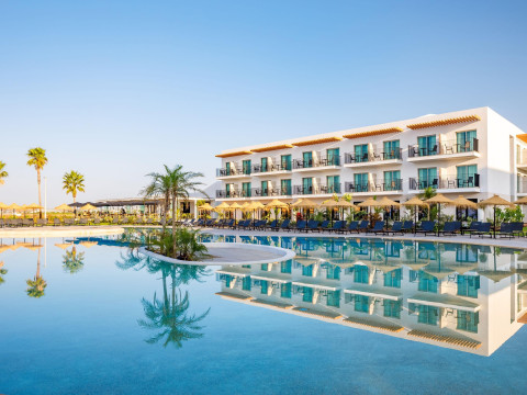 AP Cabanas Beach & Nature Resort